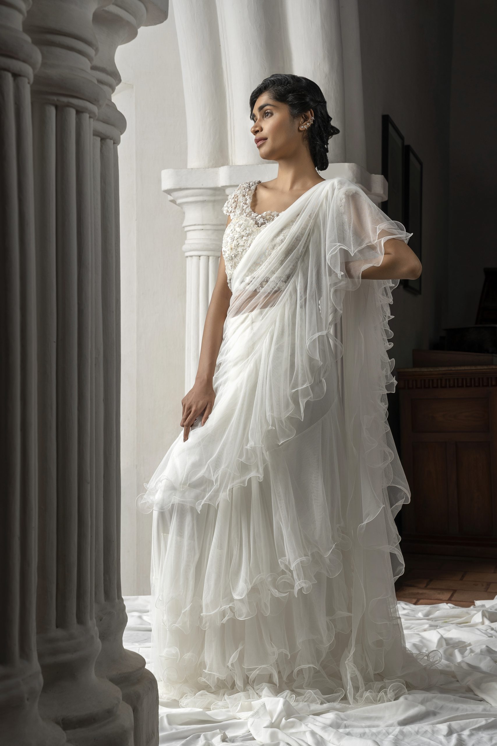 Western Saree Hairstyle | Bridesmaid saree, Indian wedding dress, Bridal  saree